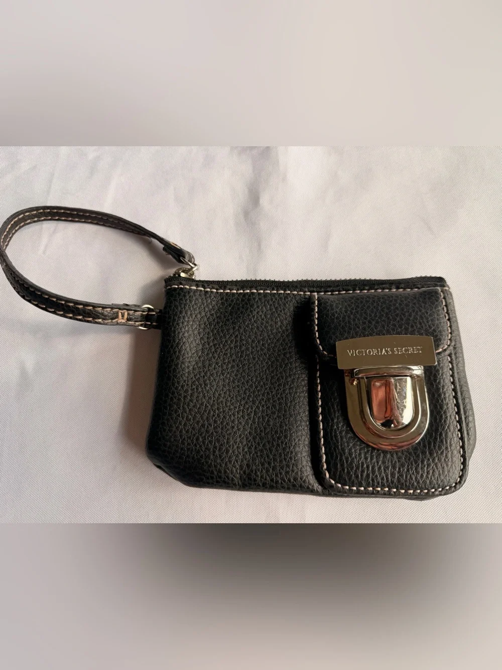 Victoria's Secret Black Pebbled Leather Wristlet Latch Closure Pocket